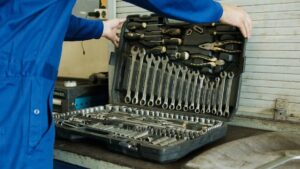 Read more about the article Emergency Locksmith Services by Emeralds Locksmith