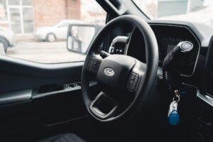 Read more about the article Car Key Replacement Near Me by Emeralds Locksmith