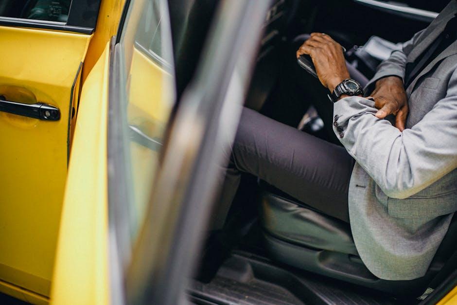 Tips for Choosing the Right Auto Locksmith in Urgent Situations