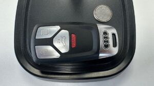 Read more about the article How to Replace Audi Key Fob Battery | A4 A6 Q5 Q7 Q8 (2016–2022)