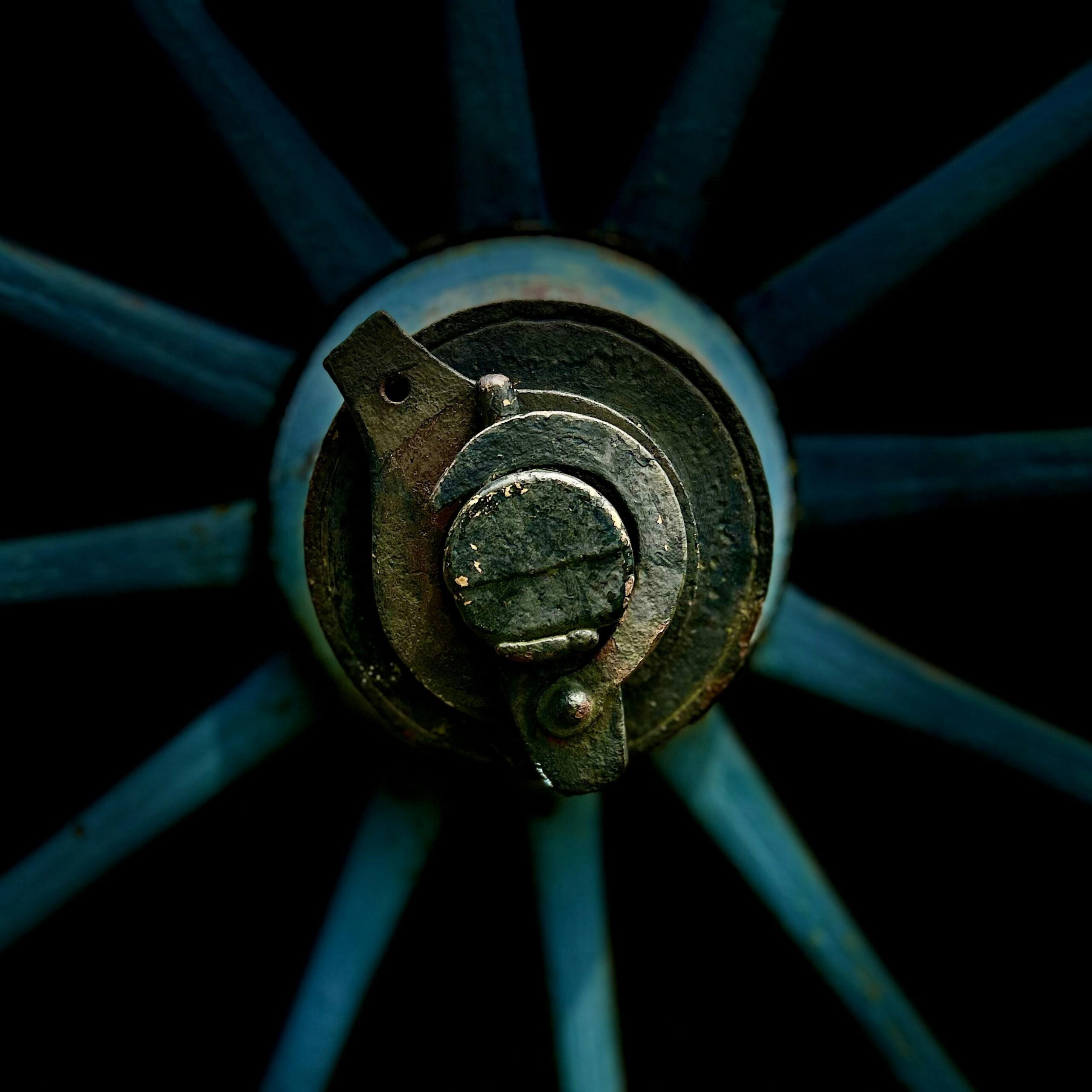Read more about the article Car Locksmith Near Me – Emeralds Locksmith Gets You Moving