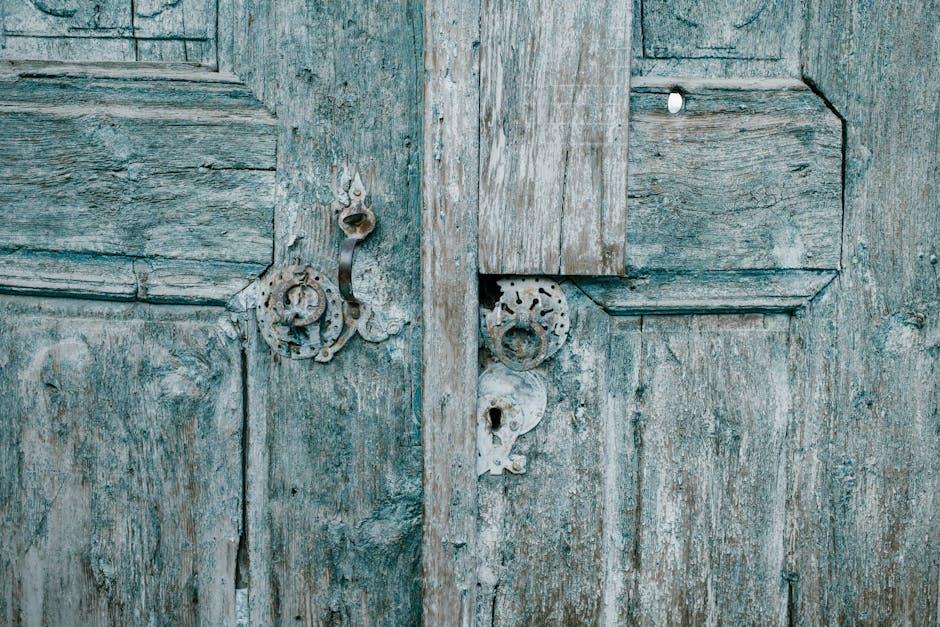How Cold Weather Impacts Lock Functionality and Safety