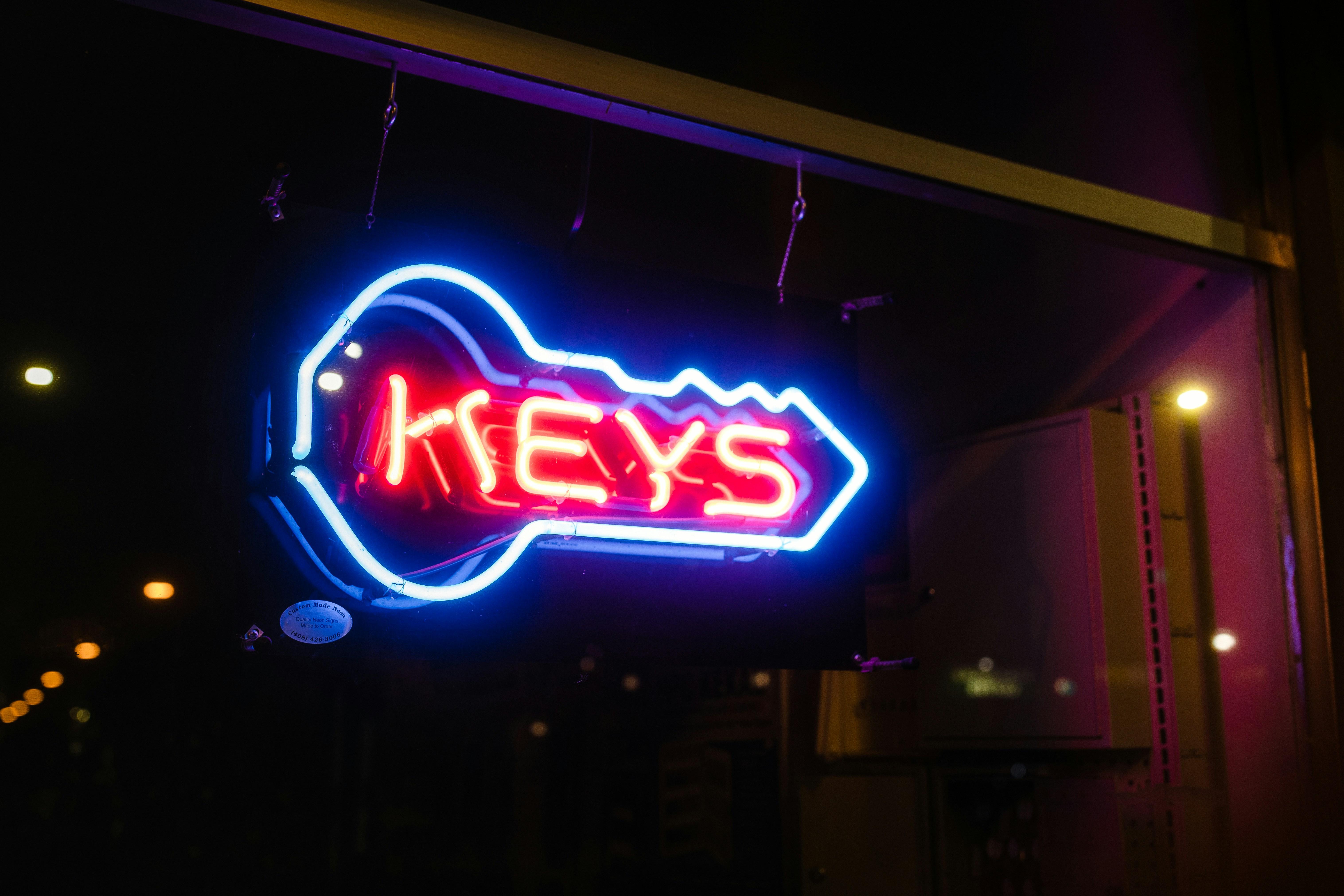 Enhancing Employee Access Control with Customizable Keyless Solutions